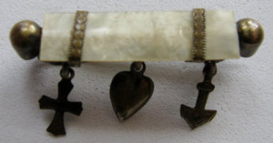 Victorian jewelry-bar pin
