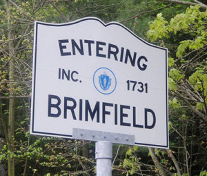 Entering Brimfield sign